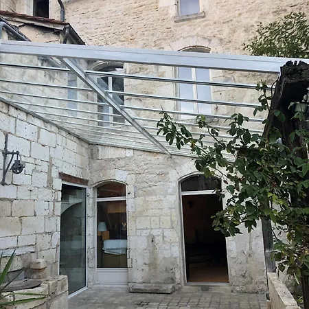 Le Logis * 앙굴렘